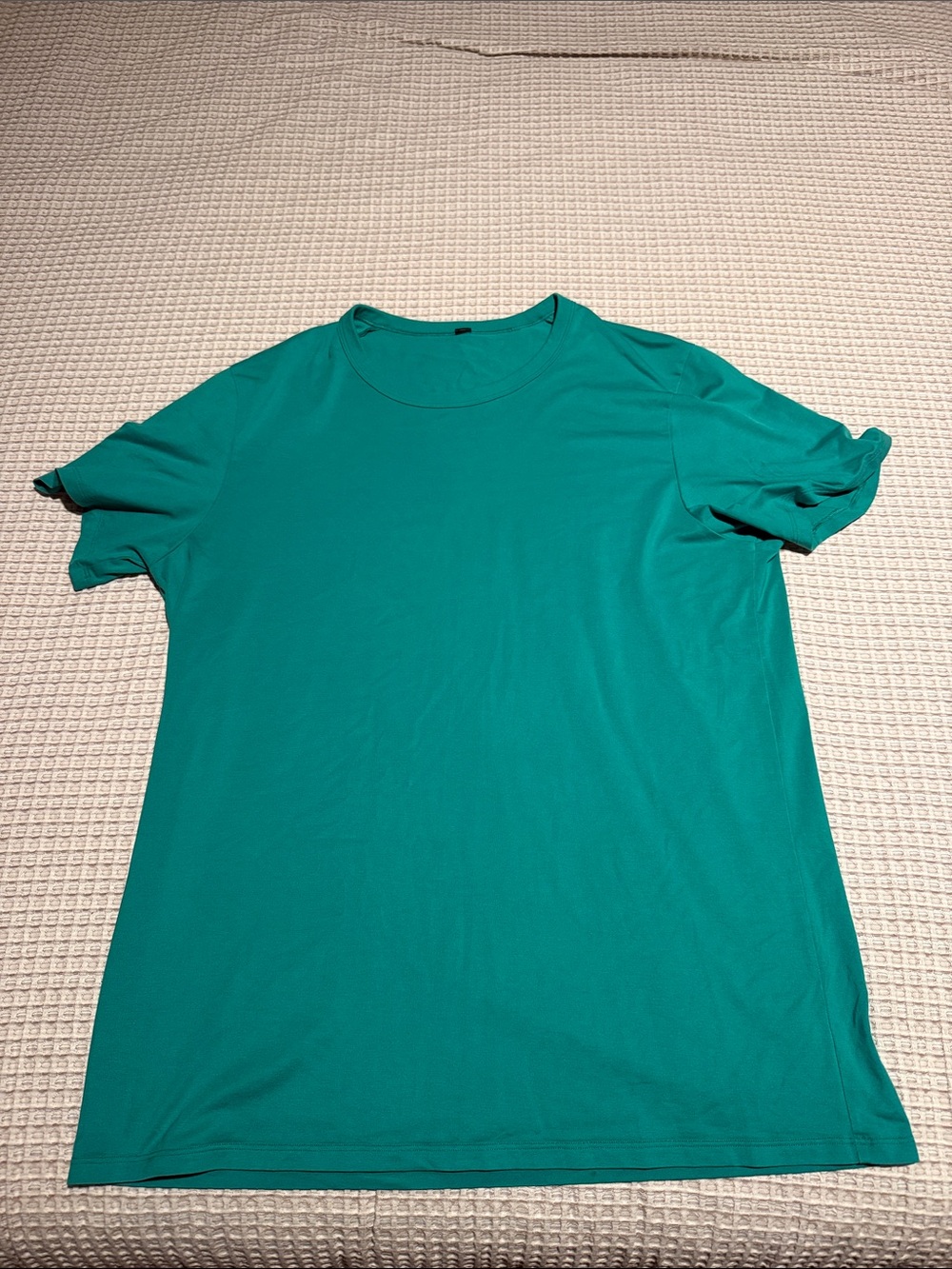 lululemon athletica Short Sleeve Crew Tee in Green